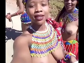 Rodada ass meninas africanas