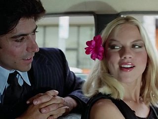 Disfrute de chicas taxi de cine porno vintage caliente (1979)