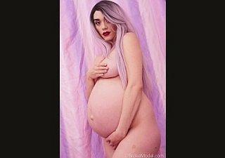 ナイロンエンケメント9ヶ月の妊娠中の桃のスライドショー付きフルフォト撮影