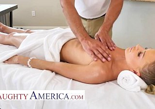 Disappointing America Emma Hix recebe uma massagem e um pau