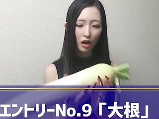 Listing orgazmu japońskiej dziewczyny z masturbacją warzyw