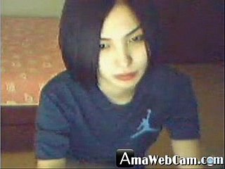 Deliciosa chica coreana, cachonda en the grippe webcam