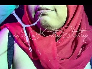 Hijab – drenched bj