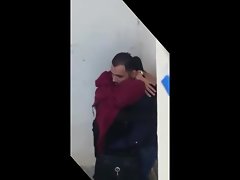 Arab Hijab Marocco baciarsi nigh pubblico