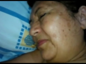 abuela de Colombia da el culo, pero not much puede tomar los golpes