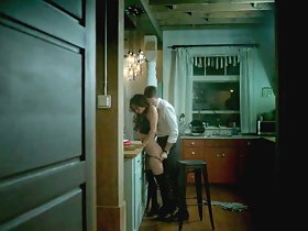Stella Maeve Topless Sex cena em ScandalPlanetCom